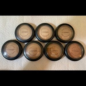 MACCOSMETICS Mineralize SkinFinish Natural Powders
